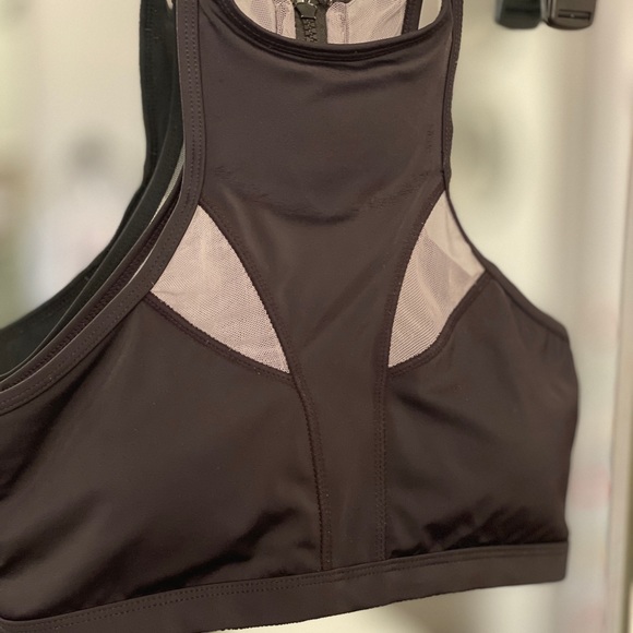 Chestee “The Sloan” water resistant Sport Bra - Picture 1 of 6